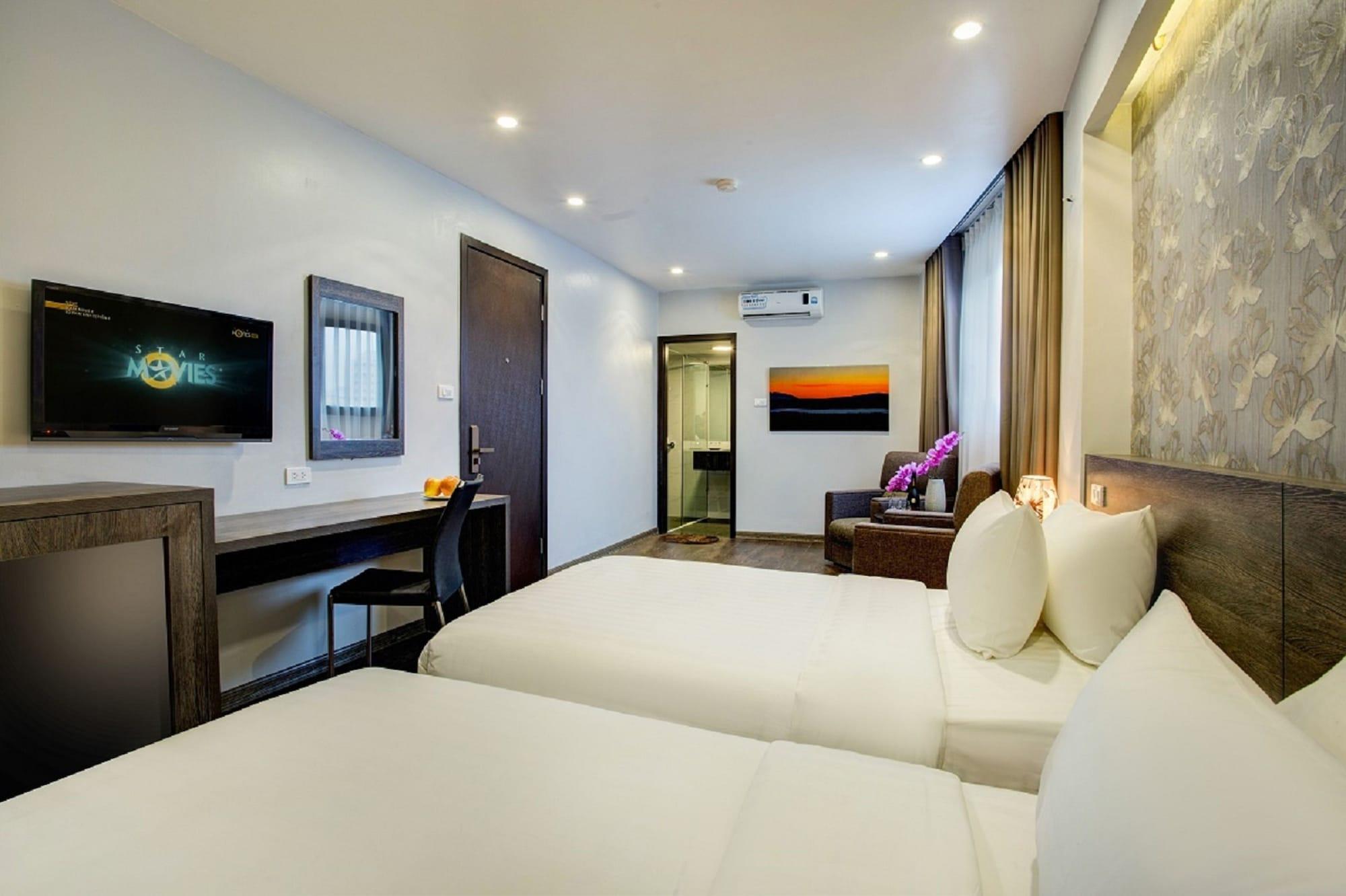 My Linh Hotel Hanoi Buitenkant foto