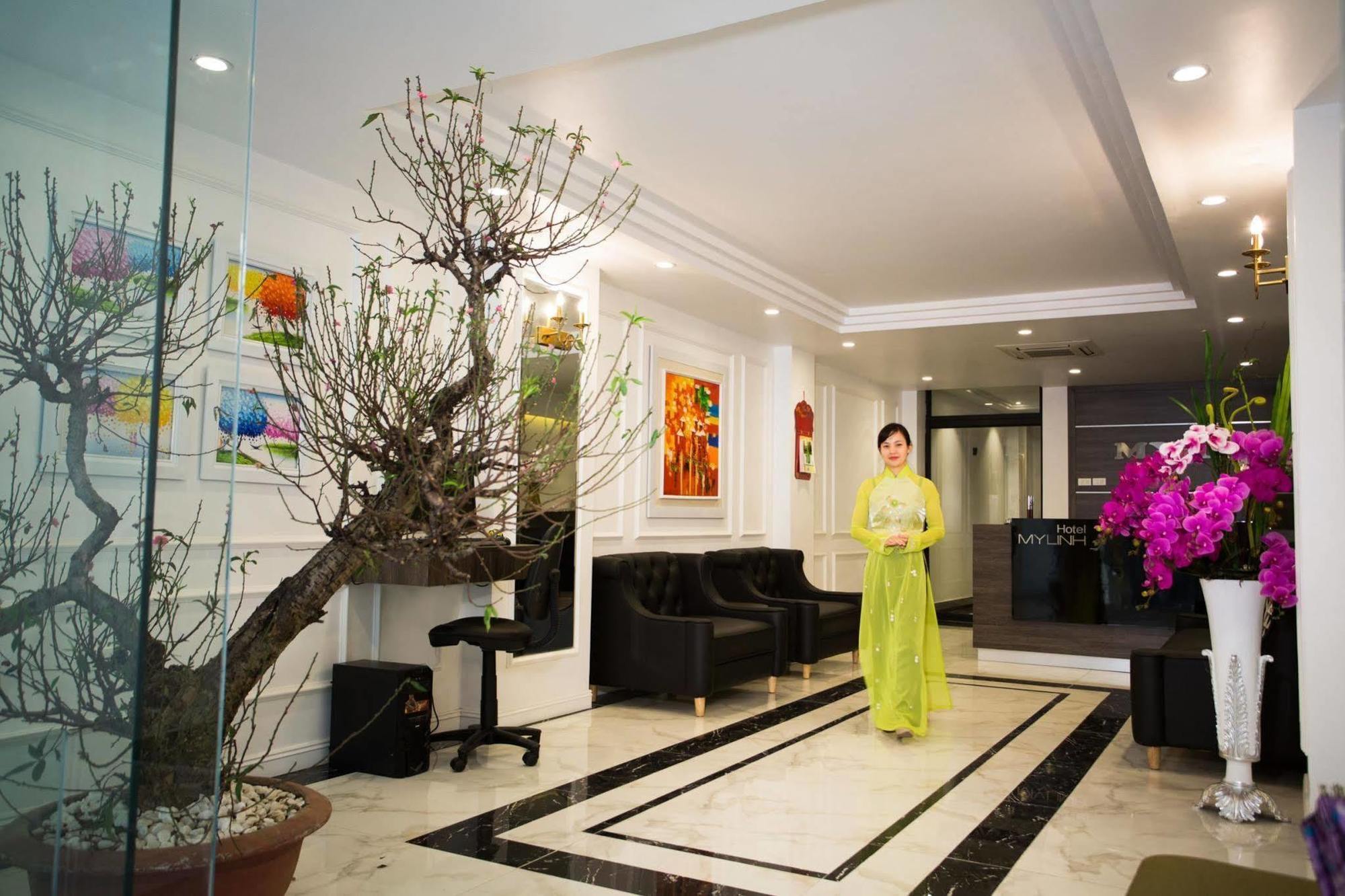 My Linh Hotel Hanoi Buitenkant foto